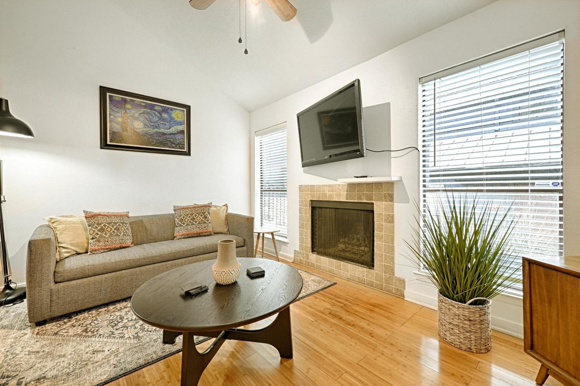 Отель Heart Of Austin Hideaway Экстерьер фото