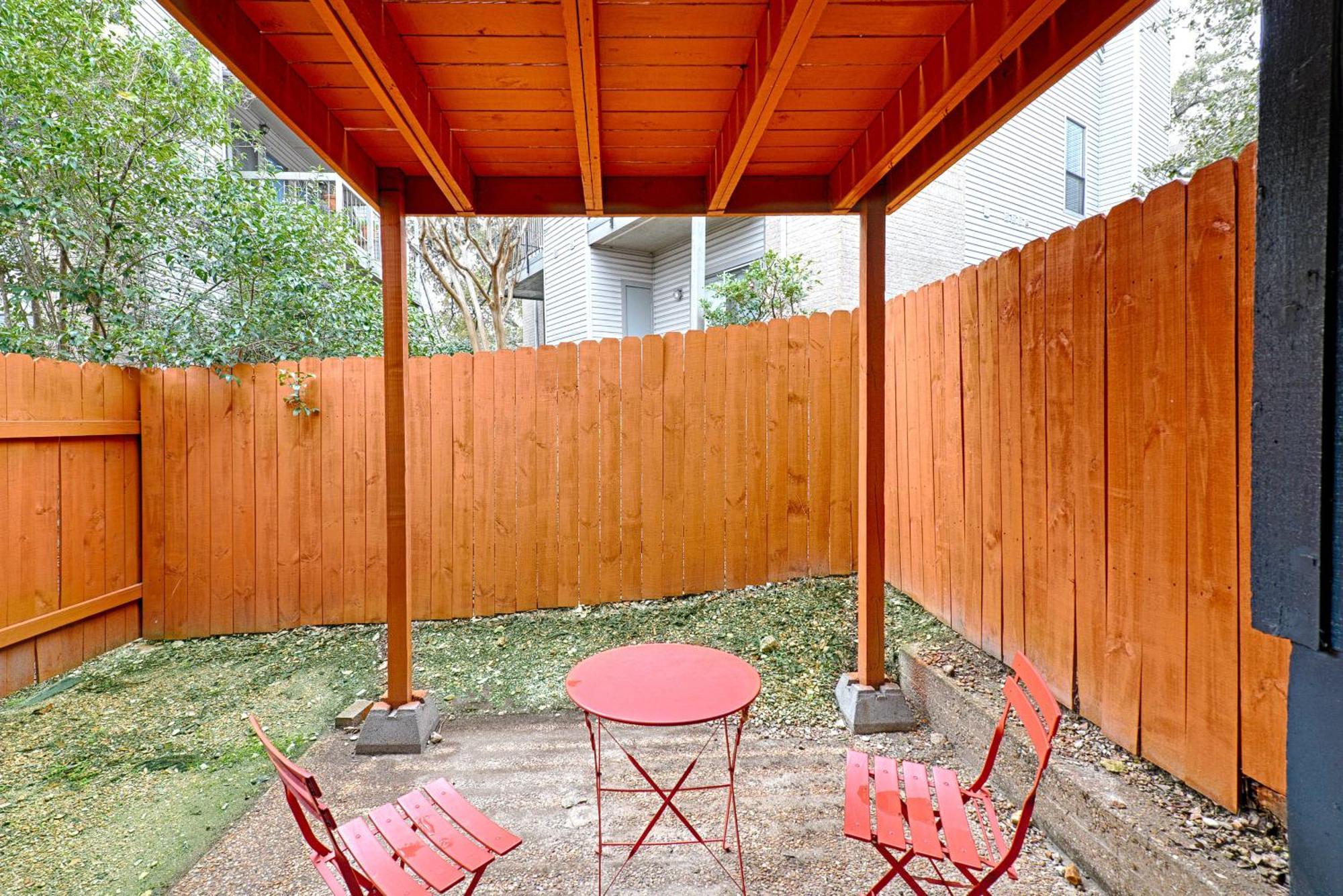 Отель Heart Of Austin Hideaway Экстерьер фото